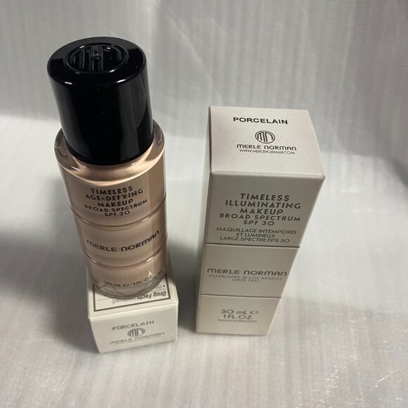 Graceful and confident coverage for the glow you already  Merle Norman Cosmetics Foundation Timeless Illuminating Makeup PORCELAIN  -NEW
